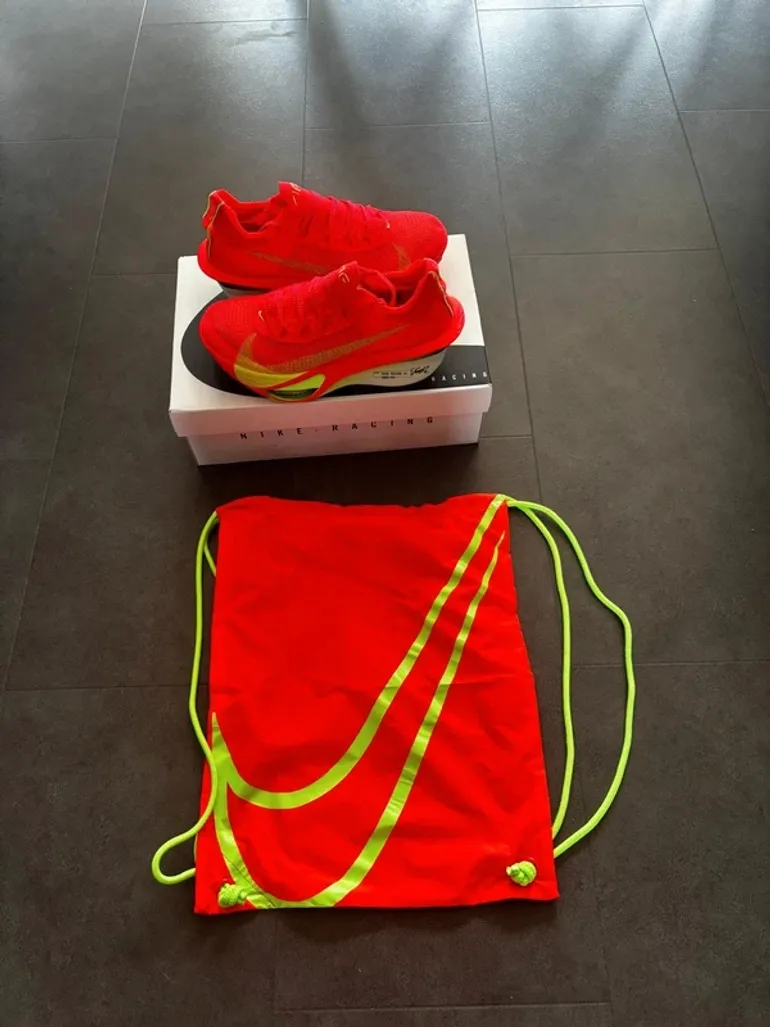 Used Nike Air Zoom Alphafly NEXT% 3 bike — image 2 of 9