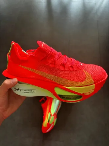 Used Nike Air Zoom Alphafly NEXT% 3 bike — image 1 of 9