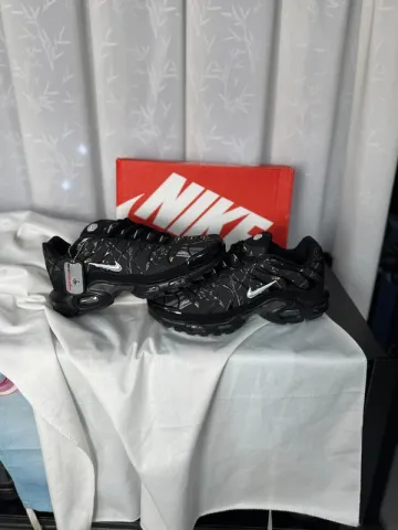 Used Nike Air Max Plus TN bike — image 2 of 8