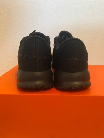 Used Nike Run Defy bike — image 3 of 5