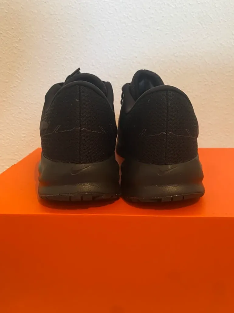 Used Nike Run Defy bike — image 3 of 5