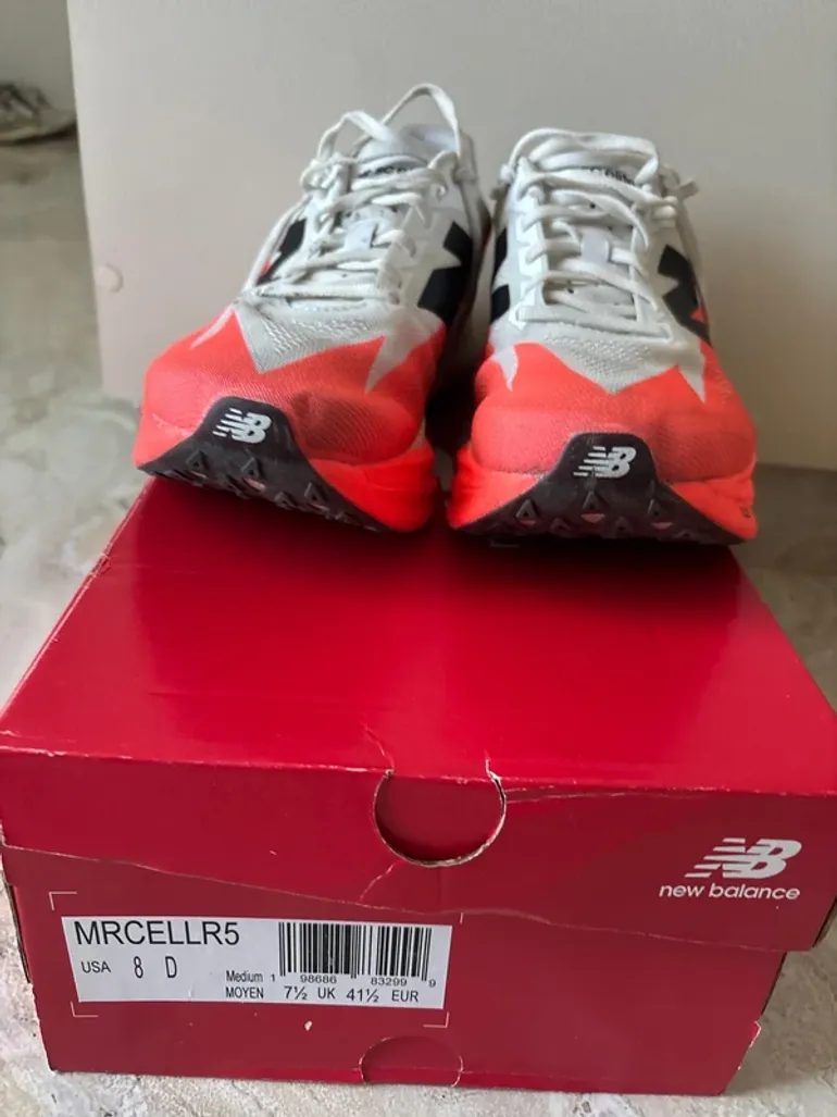 Used New Balance FuelCell SuperComp Elite v5 bike — image 2 of 2