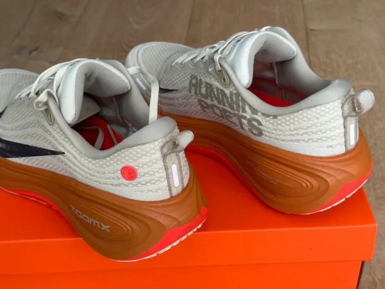 Nike Vomero Plus bike d'occasion — image 5 sur 8