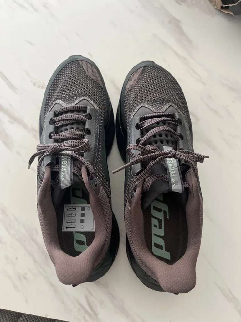 Brugt Nike Sneakers bike — billede 2 af 5