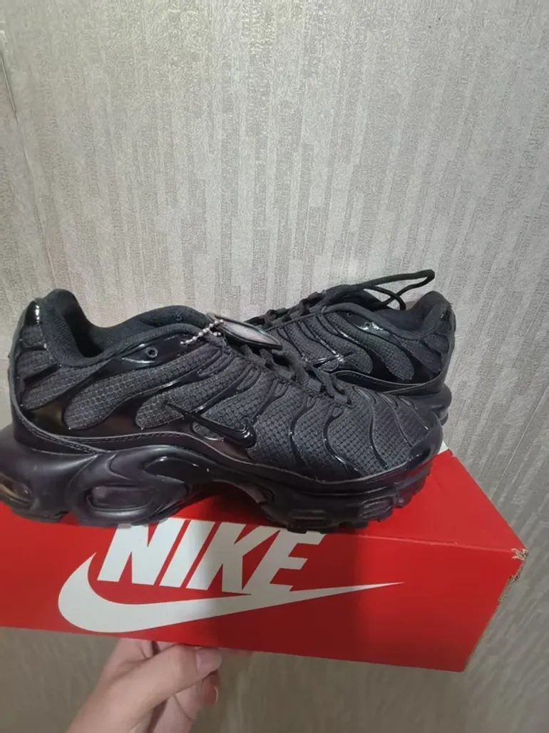 Used Nike Air Max Plus TN bike — image 4 of 4