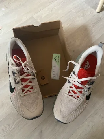 Käytetty Nike Juniper Trail 2 NN bike — kuva 2 / 7