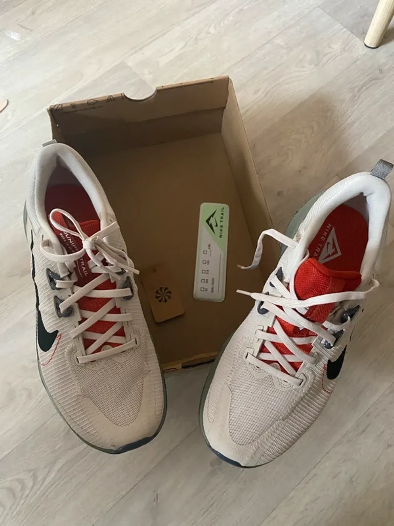 Käytetty Nike Juniper Trail 2 NN bike — kuva 2 / 7