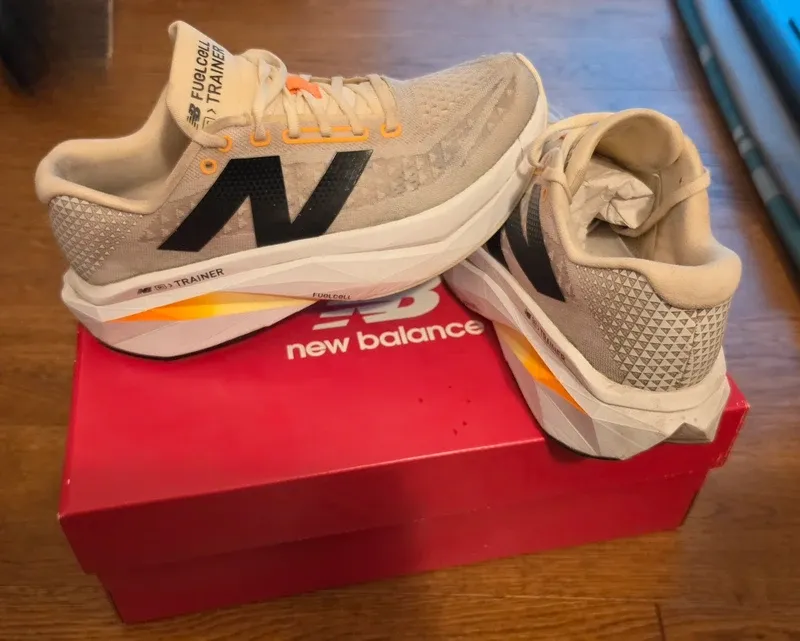 Used New Balance Supercomp Trainer V3 Running Shoes