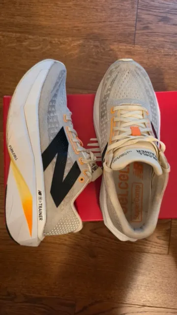 Used New Balance Supercomp Trainer V3 bike — image 4 of 6