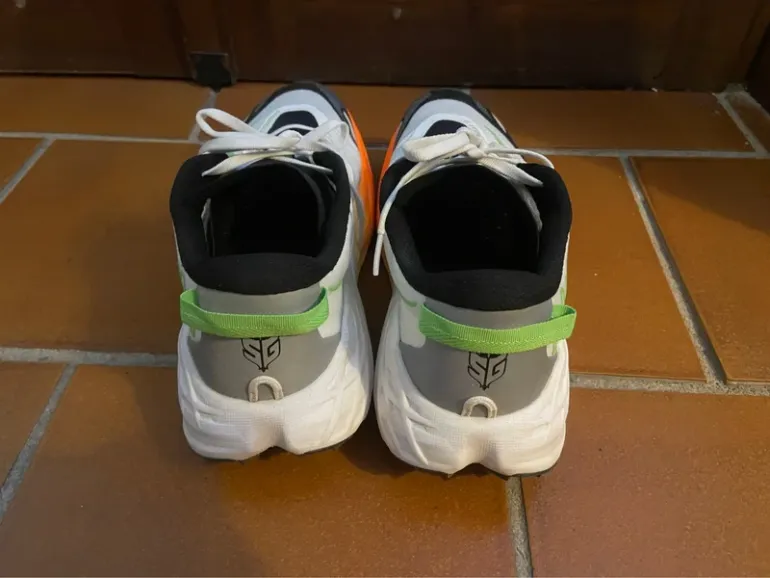 Gebrauchtes Hoka Speedgoat 7 bike — Bild 3 von 6