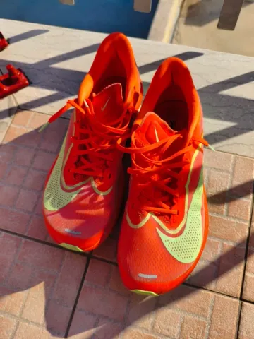 Tweedehands Nike Zoom Fly 6 bike — afbeelding 1 van 6