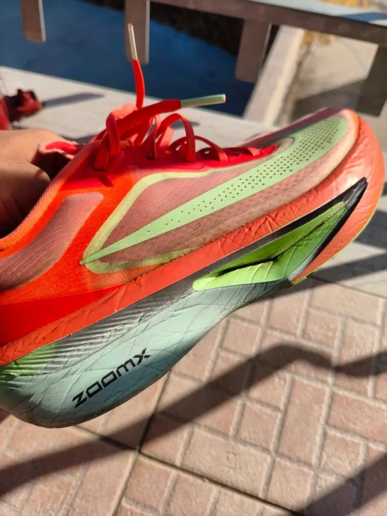 Tweedehands Nike Zoom Fly 6 bike — afbeelding 3 van 6