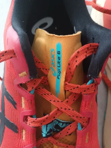 Used Asics Fuji Lite 6 bike — image 5 of 5