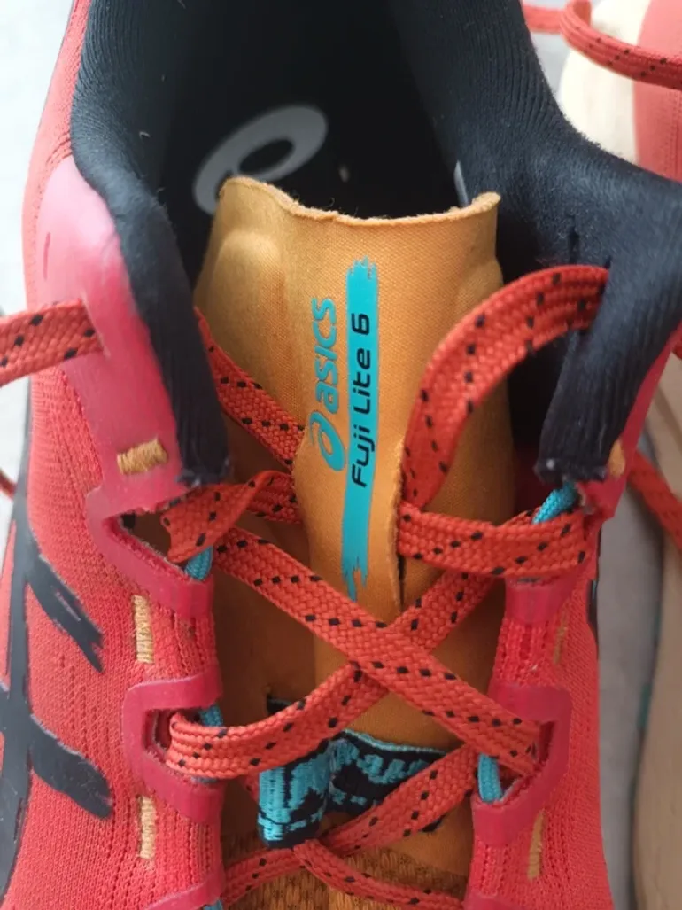 Used Asics Fuji Lite 6 bike — image 5 of 5