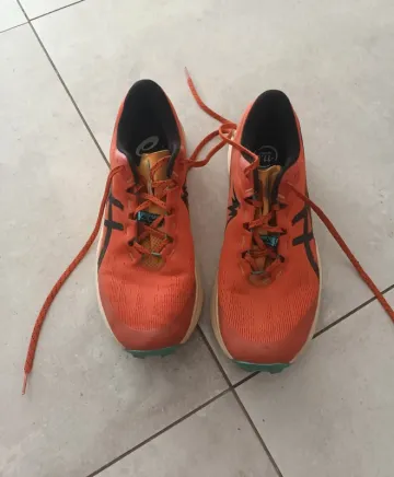 Used Asics Fuji Lite 6 bike — image 1 of 5