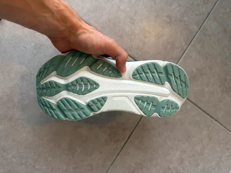 Used Saucony Hurricane 25 bike — image 3 of 3