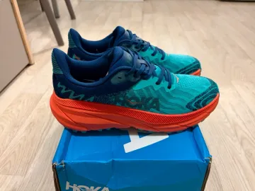 Used Hoka Challenger 7 bike — image 2 of 6