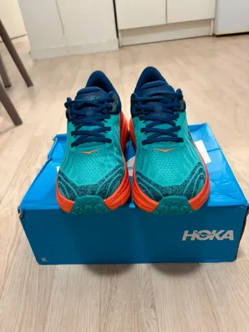 Used Hoka Challenger 7 bike — image 3 of 6