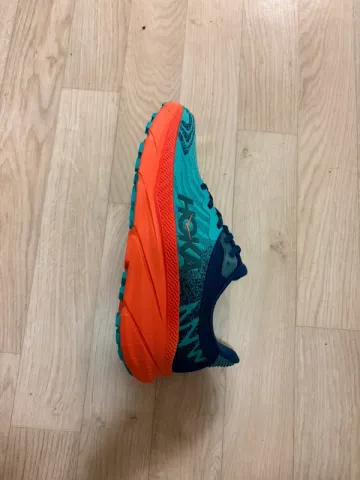 Used Hoka Challenger 7 bike — image 4 of 6