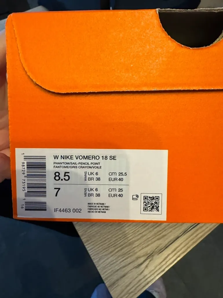 Nike Vomero 18 SE bike d'occasion — image 9 sur 9