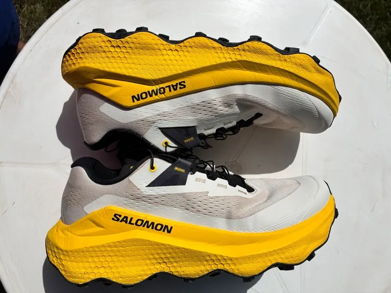 Used Salomon Ultra Glide 3 Running Shoes