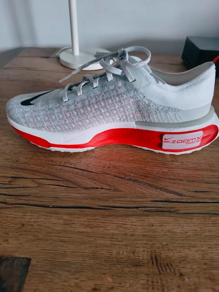 Used Scarpa Zoom Invincible 3 bike — image 9 of 10