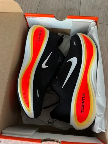 Nike Zoom Vomero 18 bike d'occasion — image 3 sur 4