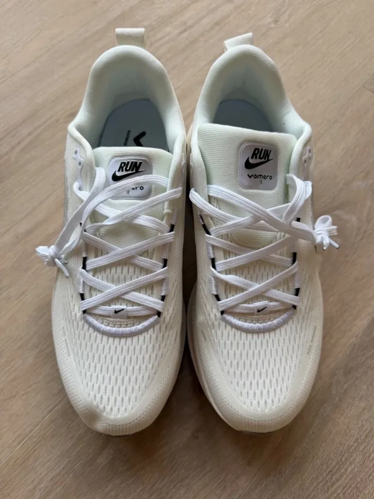 Nike Vomero 18 bike d'occasion — image 4 sur 7