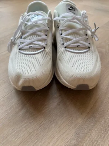 Nike Vomero 18 bike d'occasion — image 5 sur 7