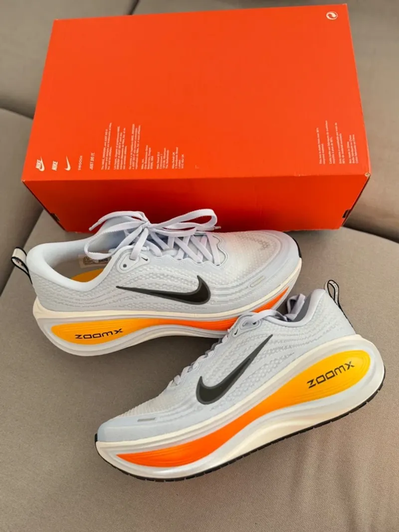 Used Nike Vomero Plus Running Shoes