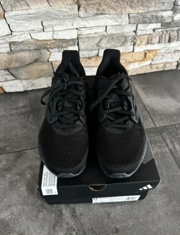 Used Adidas Pureboost 23 bike — image 2 of 6