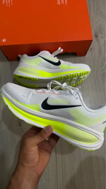 Used Nike Vomero 18 bike — image 5 of 11