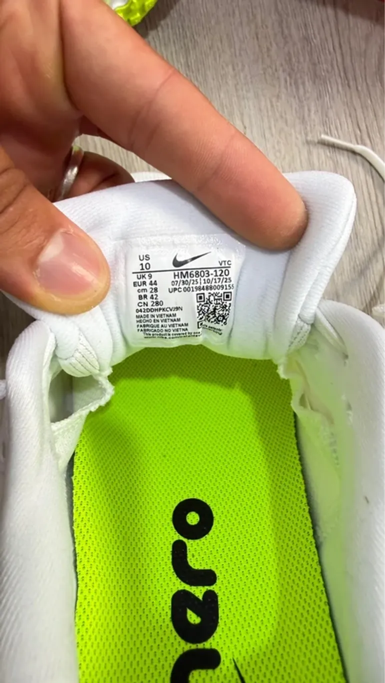 Used Nike Vomero 18 bike — image 11 of 11
