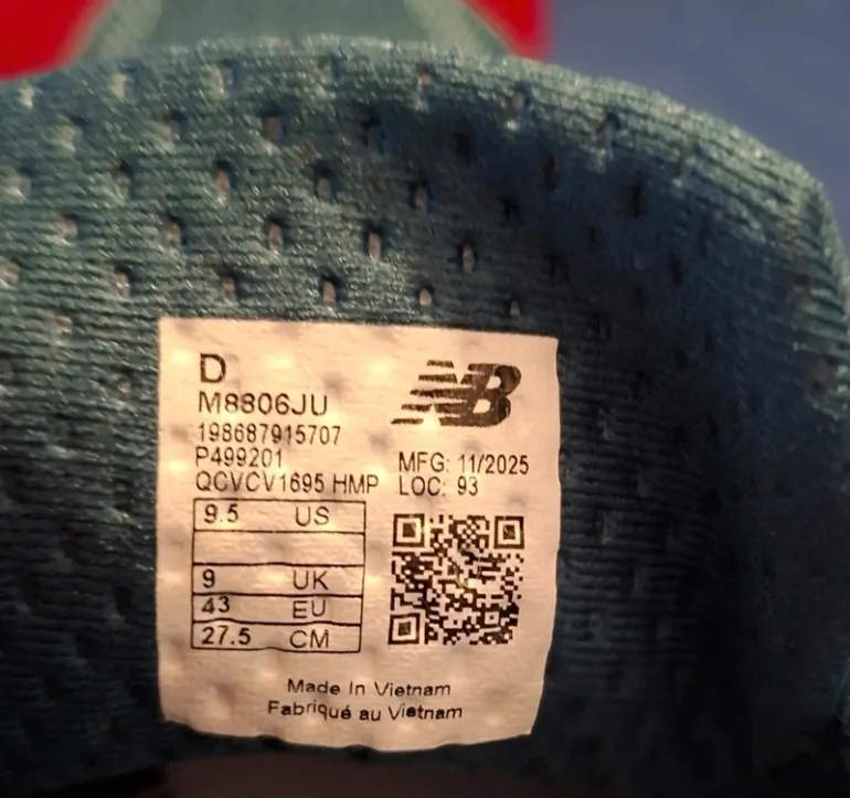 Used New Balance Fresh Foam X 880 v15 bike — image 13 of 14