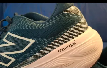 Used New Balance Fresh Foam X 880 v15 bike — image 8 of 14