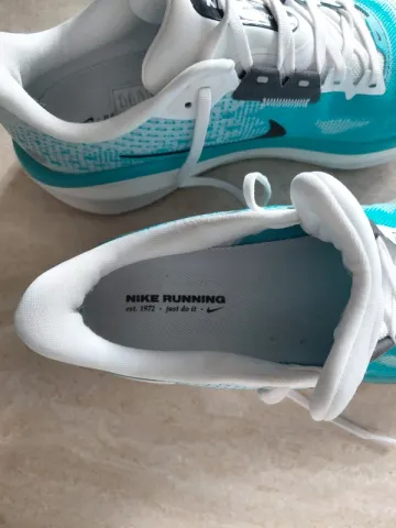 Nike Vomero 17 bike d'occasion — image 3 sur 7