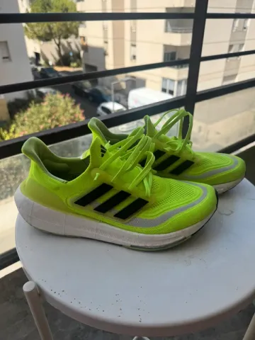 Adidas UltraBoost bike d'occasion — image 1 sur 5