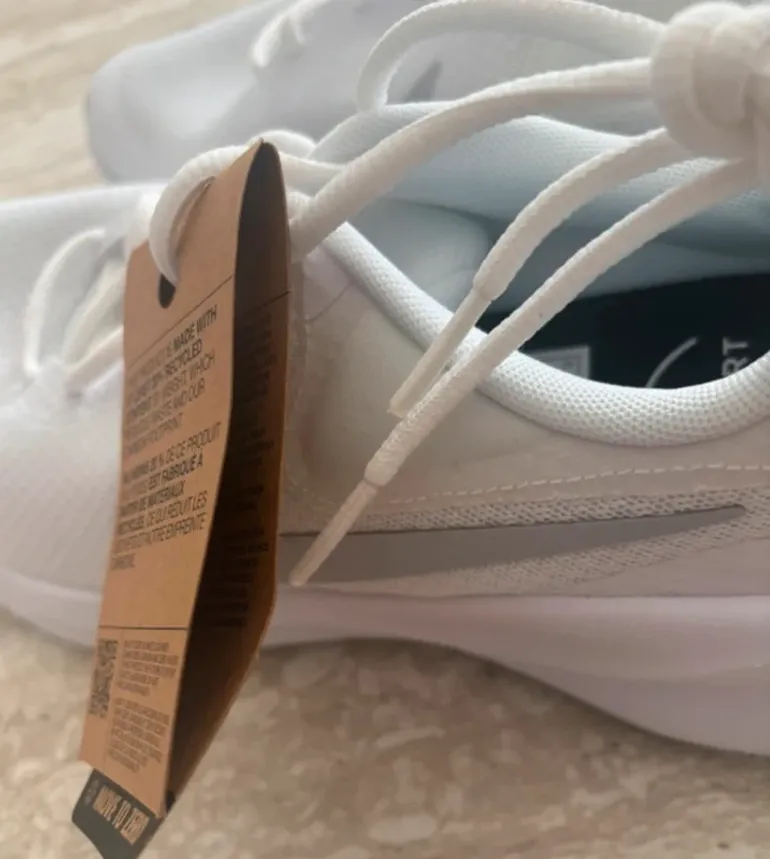 Tweedehands Nike Révolution 7 bike — afbeelding 5 van 6