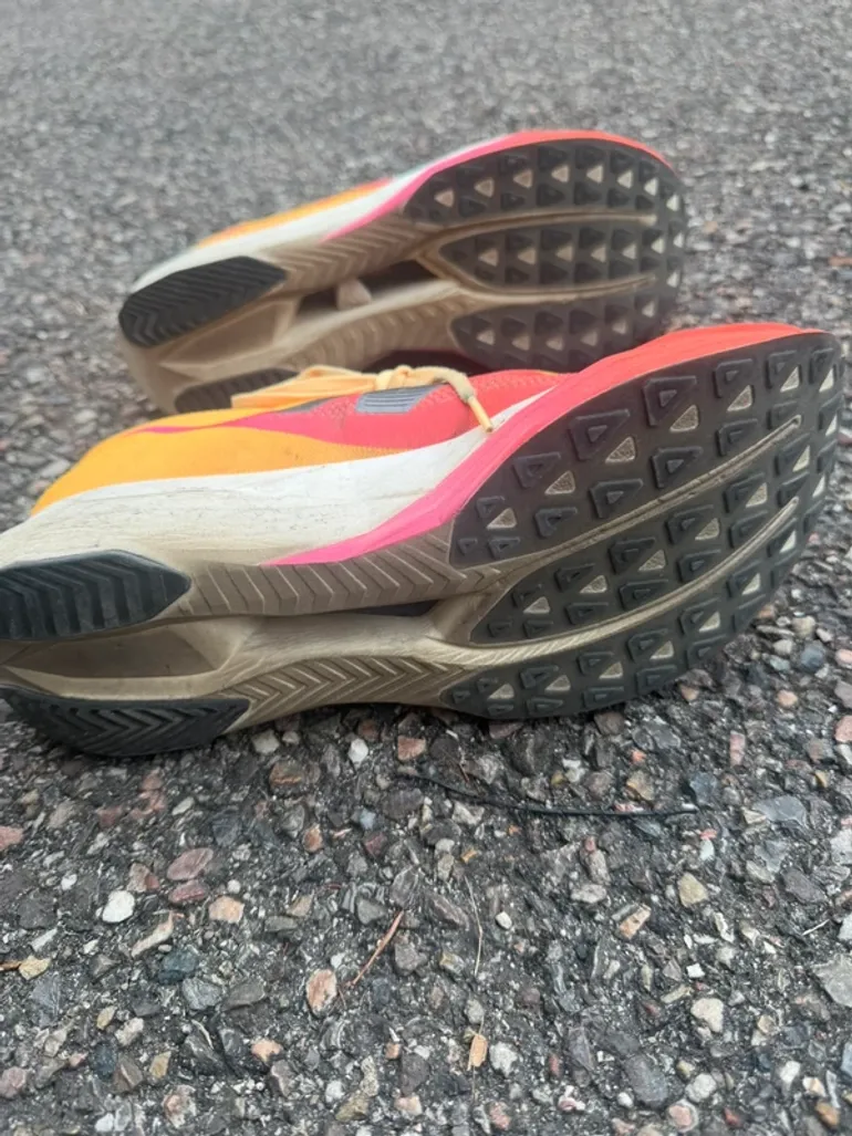 Used New Balance SuperComp Elite bike — image 4 of 6