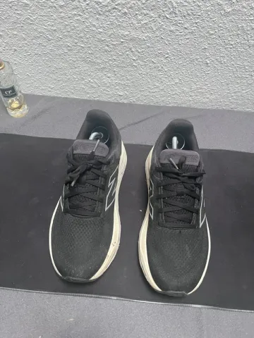 New Balance Sneakers bike usato — immagine 3 di 5