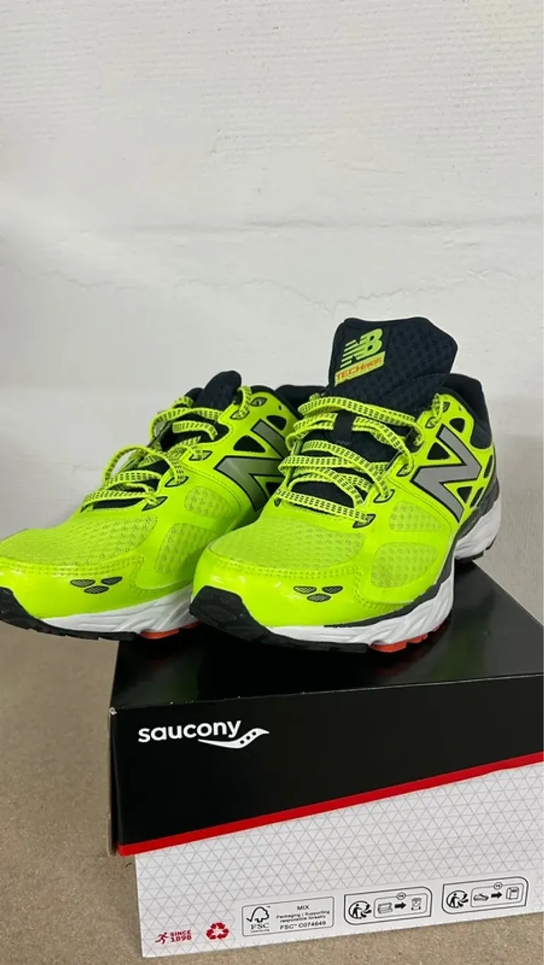 Used New Balance Laufschuhe bike — image 2 of 7