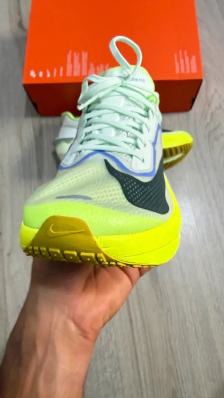 Nike Zoom Fly 6 bike d'occasion — image 7 sur 13