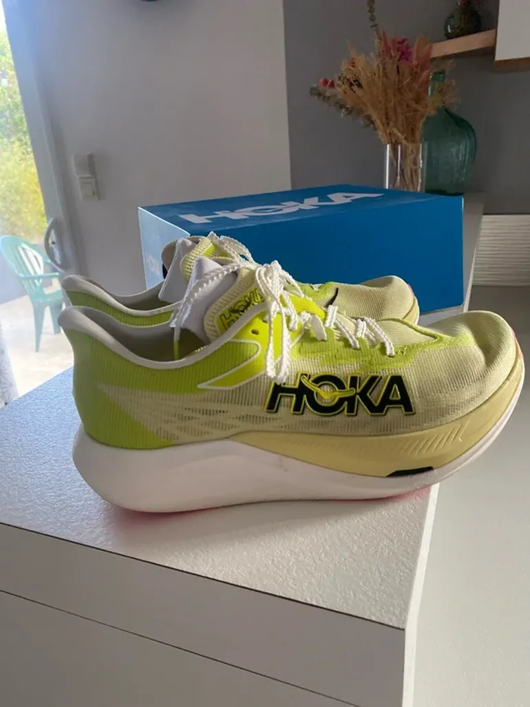 Hoka Rocket 3 bike d'occasion — image 3 sur 11