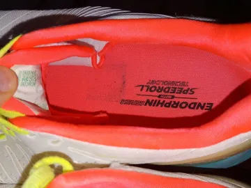 Brugt Saucony Endorphin Shift bike — billede 2 af 11