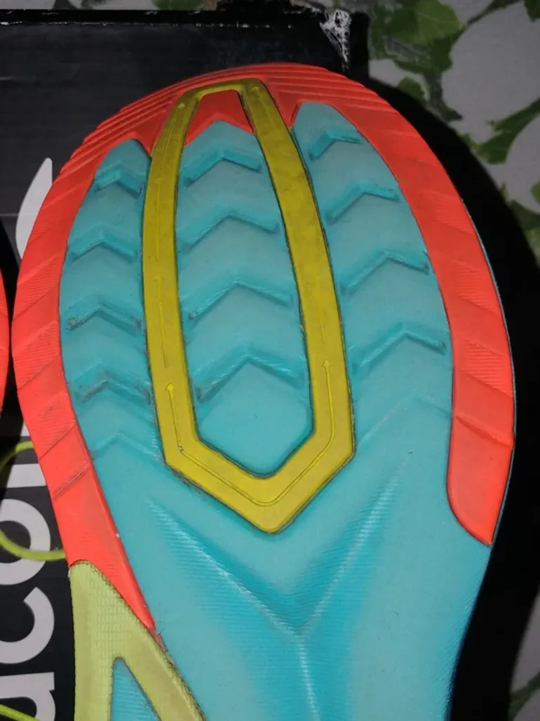 Brugt Saucony Endorphin Shift bike — billede 6 af 11