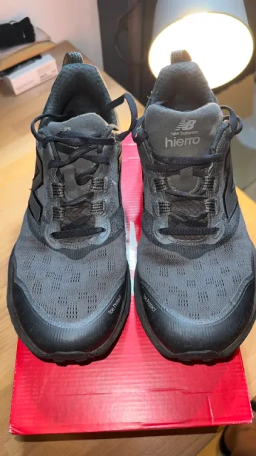 Używany New Balance Hierro V9 bike — zdjęcie 5 z 8