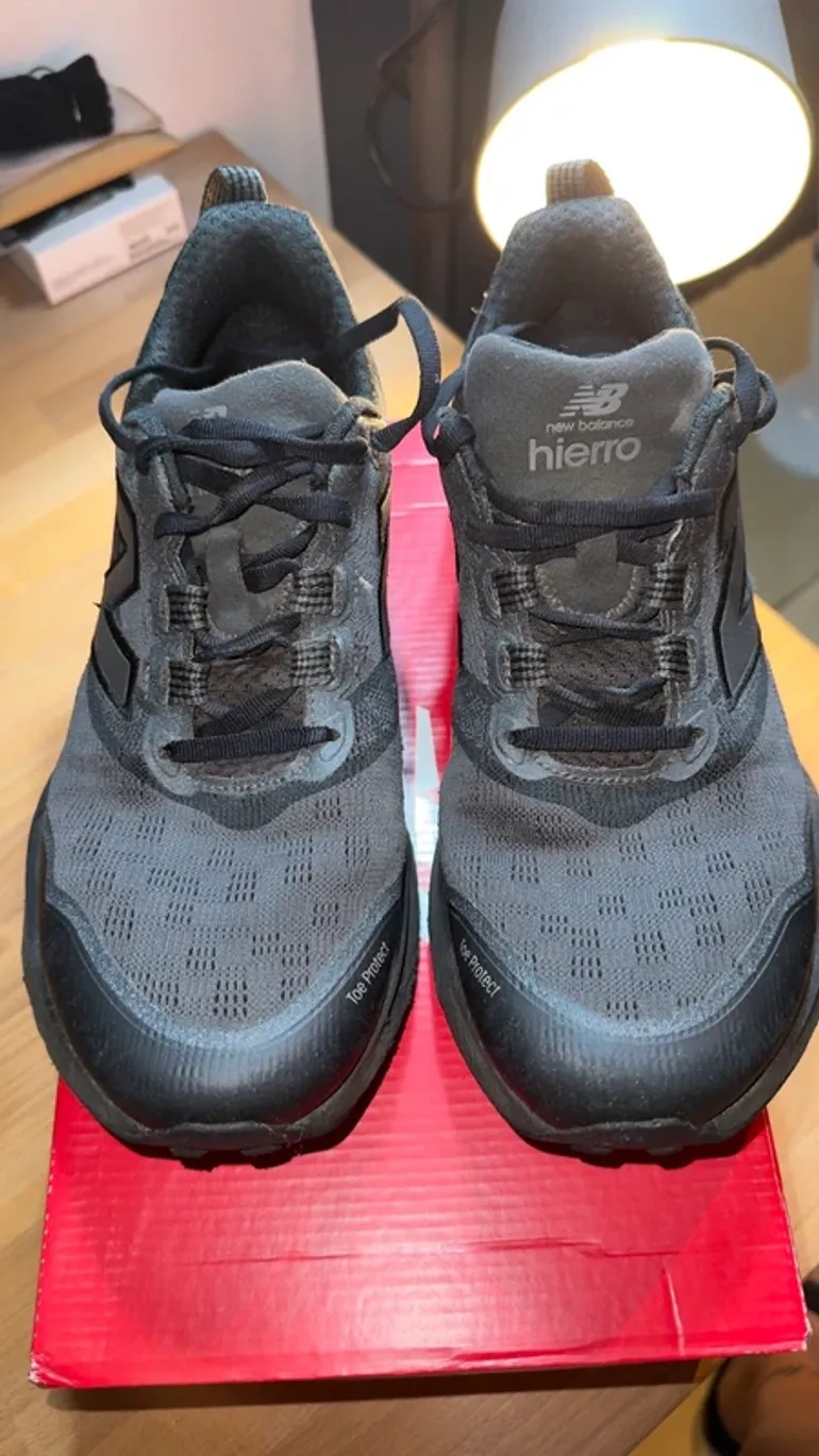Używany New Balance Hierro V9 bike — zdjęcie 5 z 8