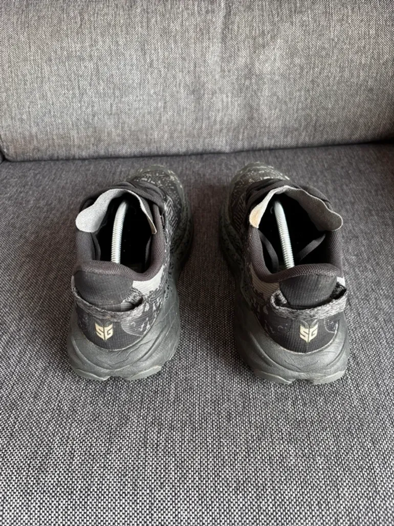 Gebrauchtes Hoka Speedgoat 6 GTX bike — Bild 4 von 7