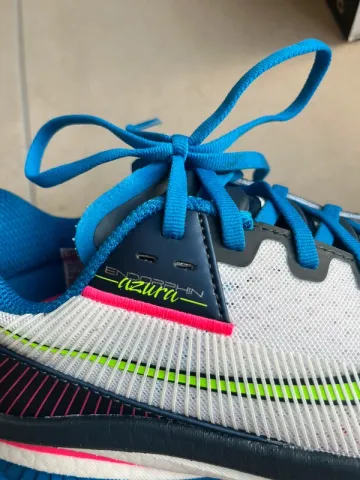 Saucony Endorphin Azura bike usato — immagine 3 di 8