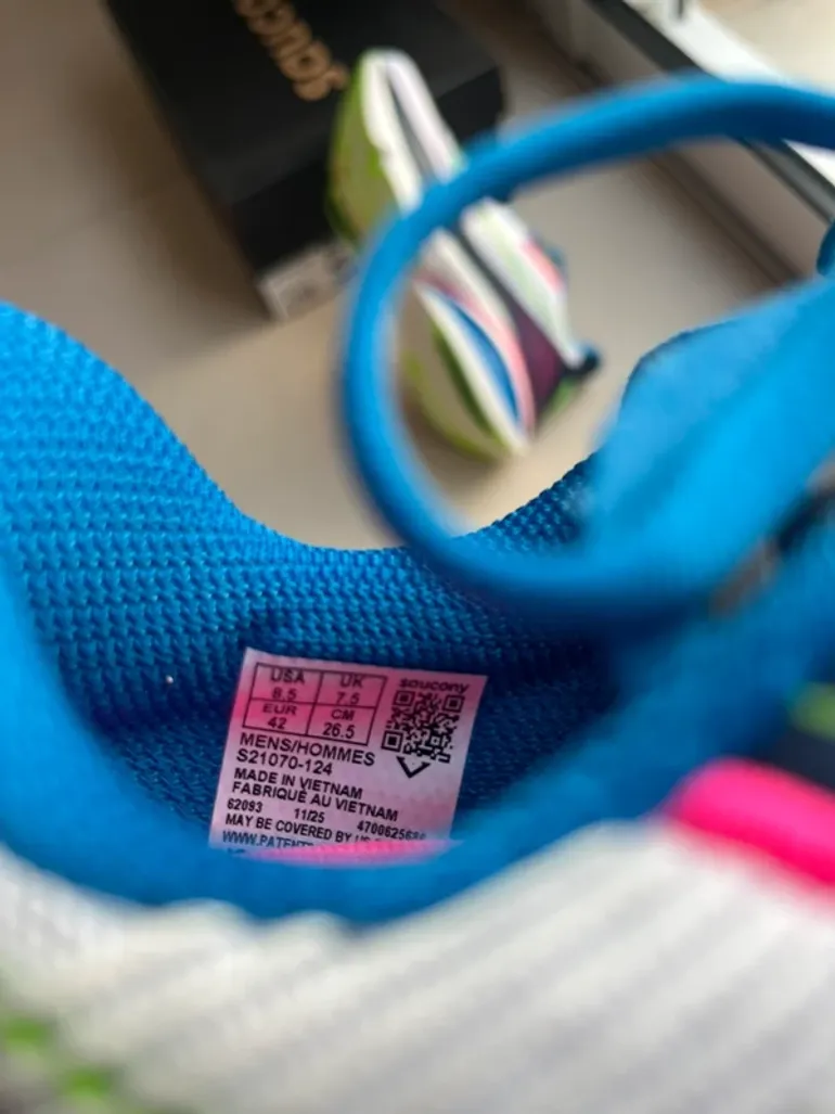 Saucony Endorphin Azura bike usato — immagine 4 di 8